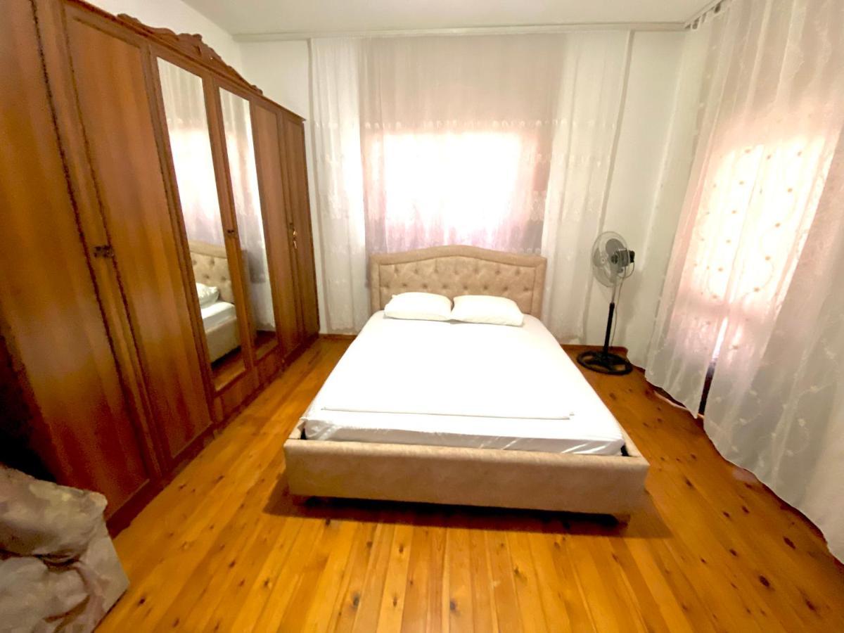 Villa Osmani Durres Exterior photo